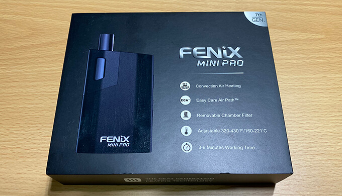FENiX MINI PROの化粧箱